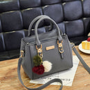 Bolsa Feminina em Couro Genuino - Desirée Luxo + Brinde Exclusivo
