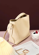 Bolsa Feminina em Couro Genuíno - Stevens