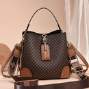 Bolsa Feminina em Couro Genuino - Santini Luvi